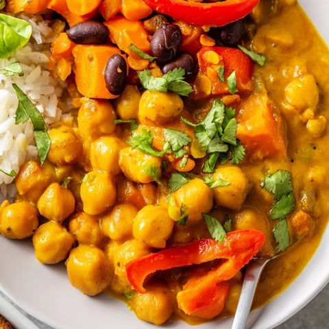 Vibrant single-pan global curries featuring fragrant Indian chickpeas and fresh cilantro.  